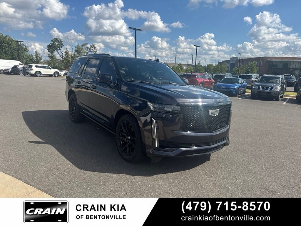2023 Cadillac Escalade Sport Platinum Onyx - 4WD / PANORAMIC SUNROOF / CLEAN CARFAX