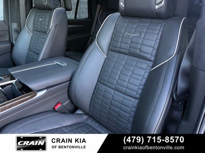 2026 Cadillac Escalade Platinum Sport - 4WD / PANORAMIC SUNROOF / CLEAN CARFAX