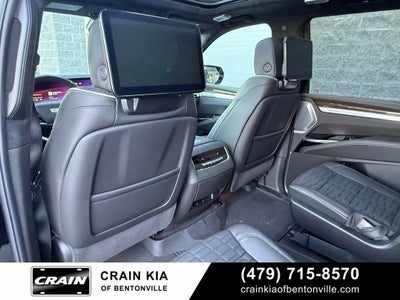 2026 Cadillac Escalade Platinum Sport - 4WD / PANORAMIC SUNROOF / CLEAN CARFAX