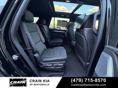 2026 Cadillac Escalade Platinum Sport - 4WD / PANORAMIC SUNROOF / CLEAN CARFAX