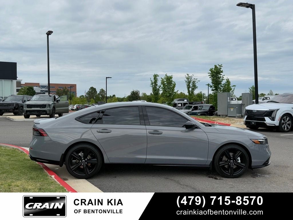2025 Honda Accord Hybrid Sport-L - SUNROOF / CLEAN CARFAX / ONE OWNER