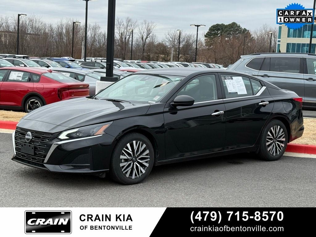 2024 Nissan Altima 2.5 SV - CLEAN CARFAX / ONE OWNER