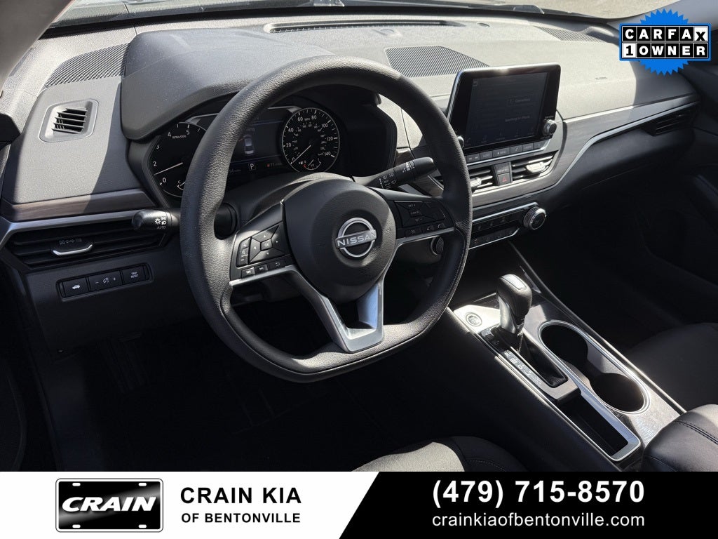 2024 Nissan Altima 2.5 SV - CLEAN CARFAX / ONE OWNER