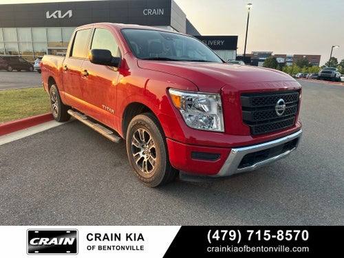 2022 Nissan Titan SV - 4WD