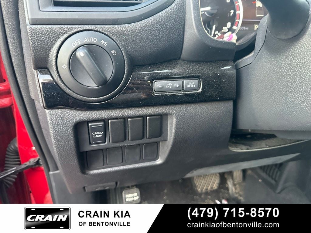 2022 Nissan Titan SV - 4WD
