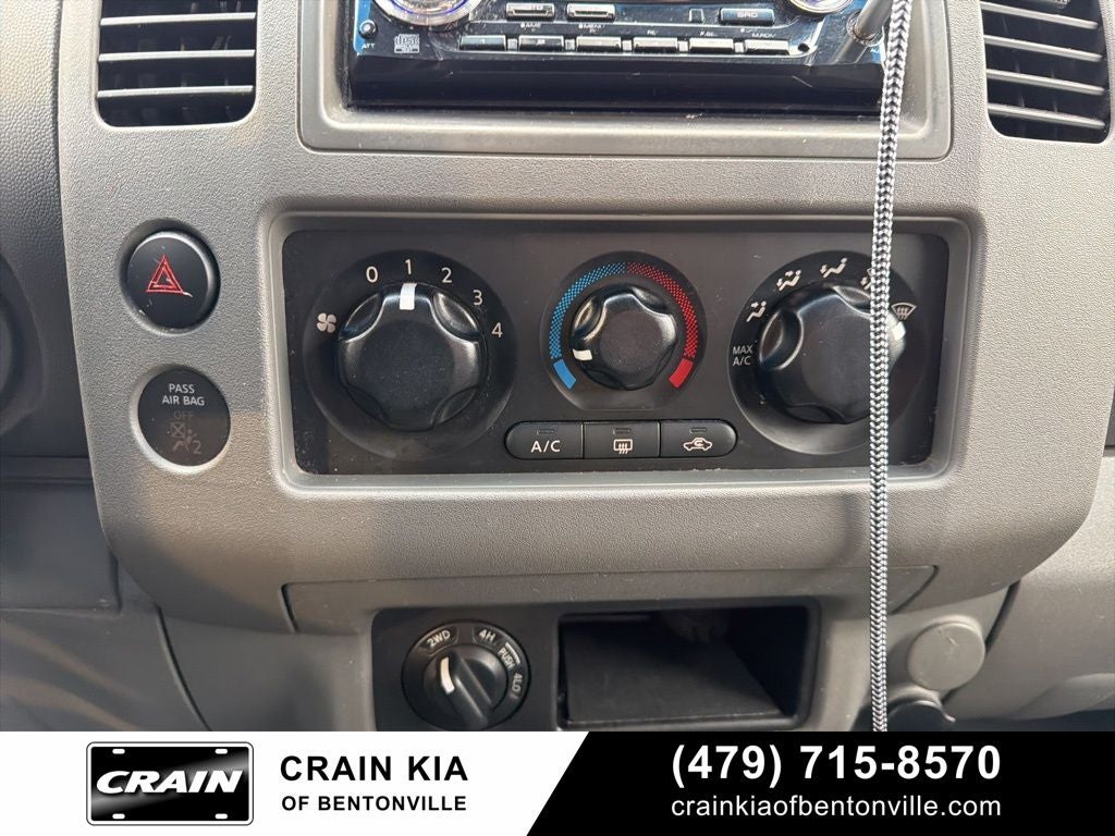 2008 Nissan Frontier SE I4 - 4WD / CLEAN CARFAX HISTORY