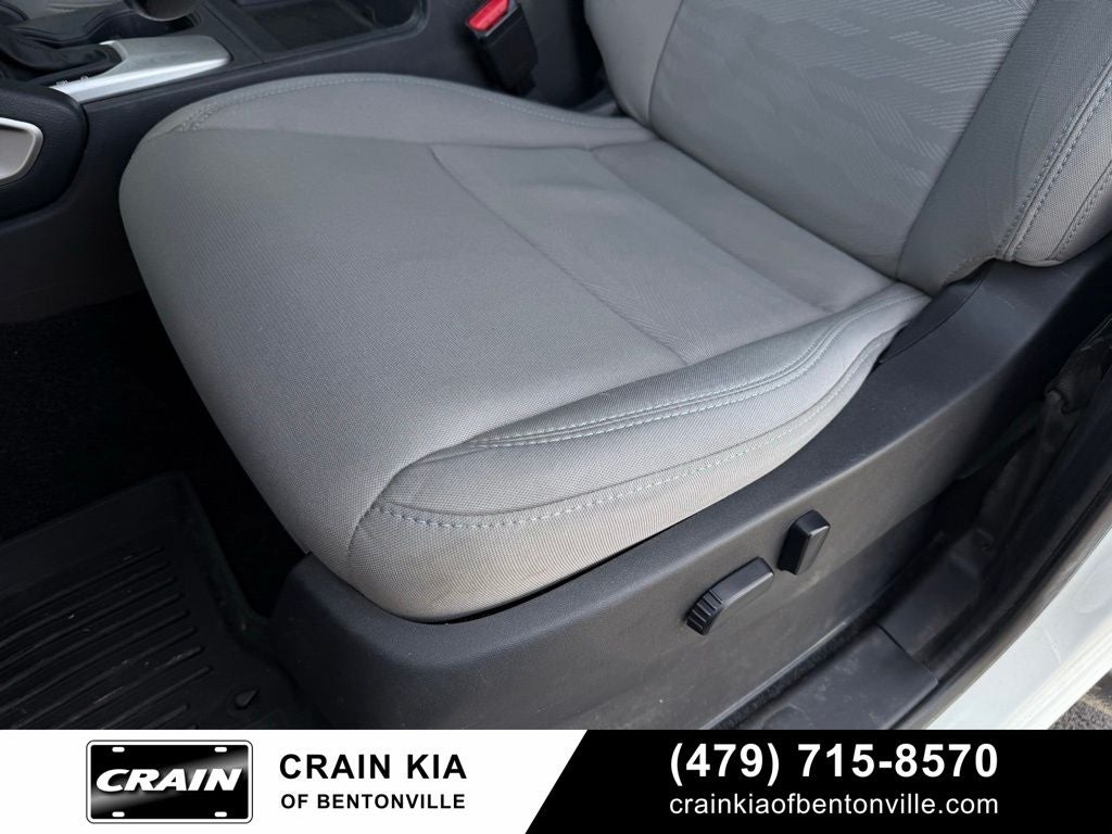 2022 Nissan Frontier SV - CLEAN CARFAX HISTORY