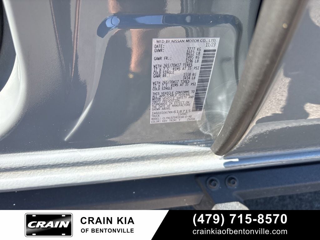 2024 Nissan Frontier PRO-4X - 4WD / SUNROOF / CARFAX ONE OWNER