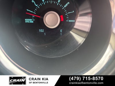 2011 Ford Mustang V6 - CLEAN CARFAX