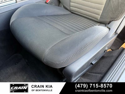 2013 Dodge Challenger SXT - CLEAN CARFAX HISTORY