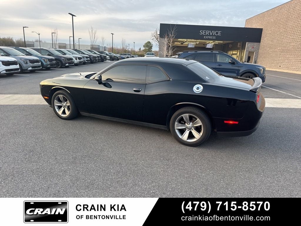 2015 Dodge Challenger SXT