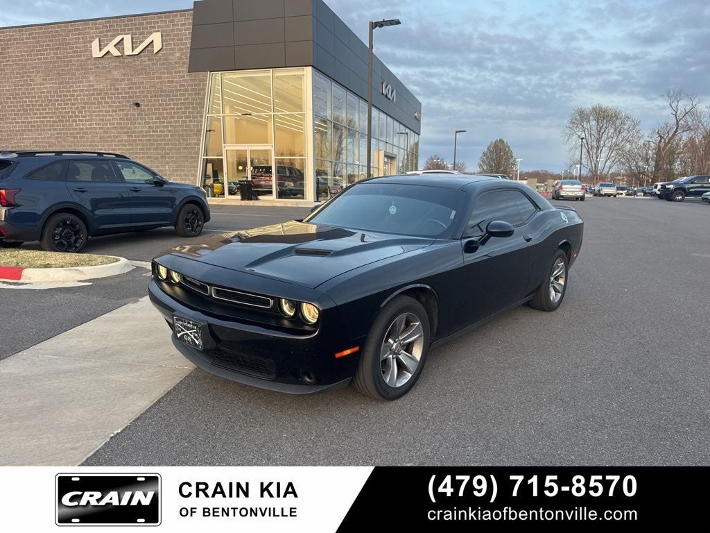 2015 Dodge Challenger SXT