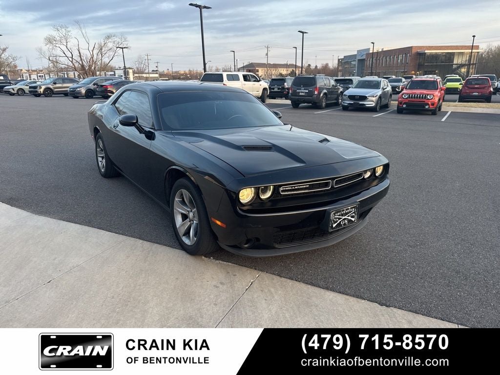 2015 Dodge Challenger SXT