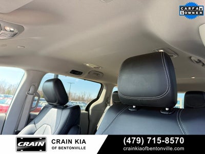 2024 Chrysler Pacifica Touring L - CLEAN CARFAX / ONE OWNER