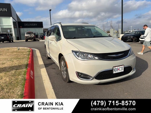 2019 Chrysler Pacifica Touring L Plus