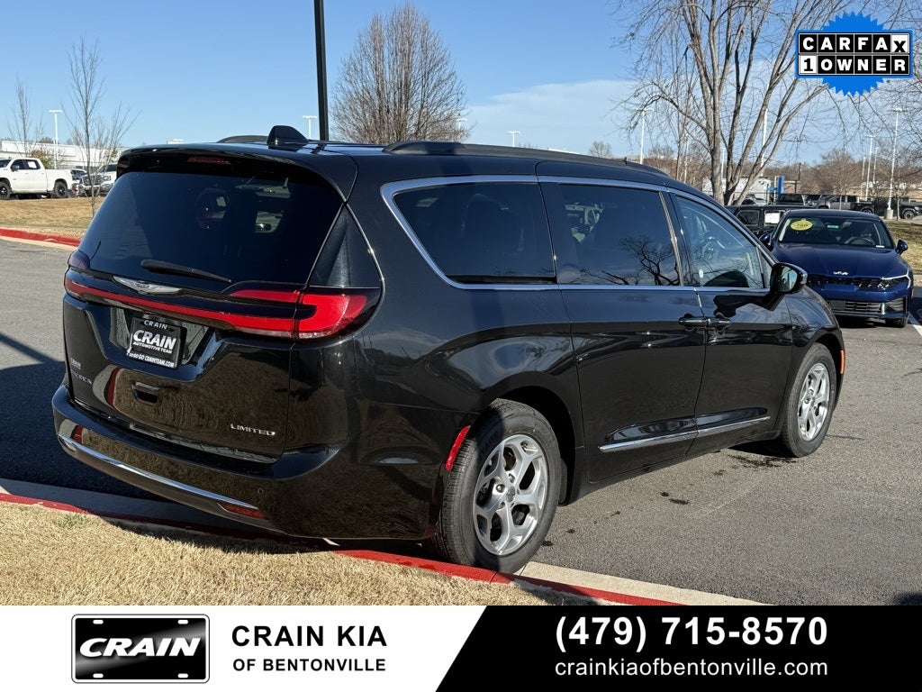 2023 Chrysler Pacifica Limited - PANORAMIC SUNROOF / CARFAX ONE OWNER