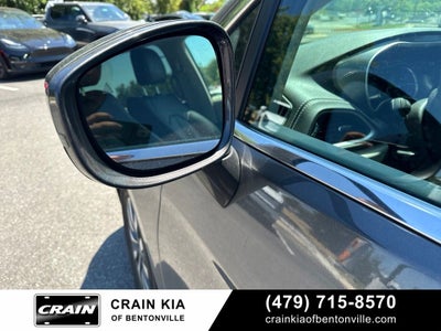 2022 Chrysler Pacifica Hybrid Touring L - CLEAN CARFAX / ONE OWNER