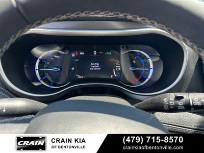 2022 Chrysler Pacifica Hybrid Touring L - CLEAN CARFAX / ONE OWNER