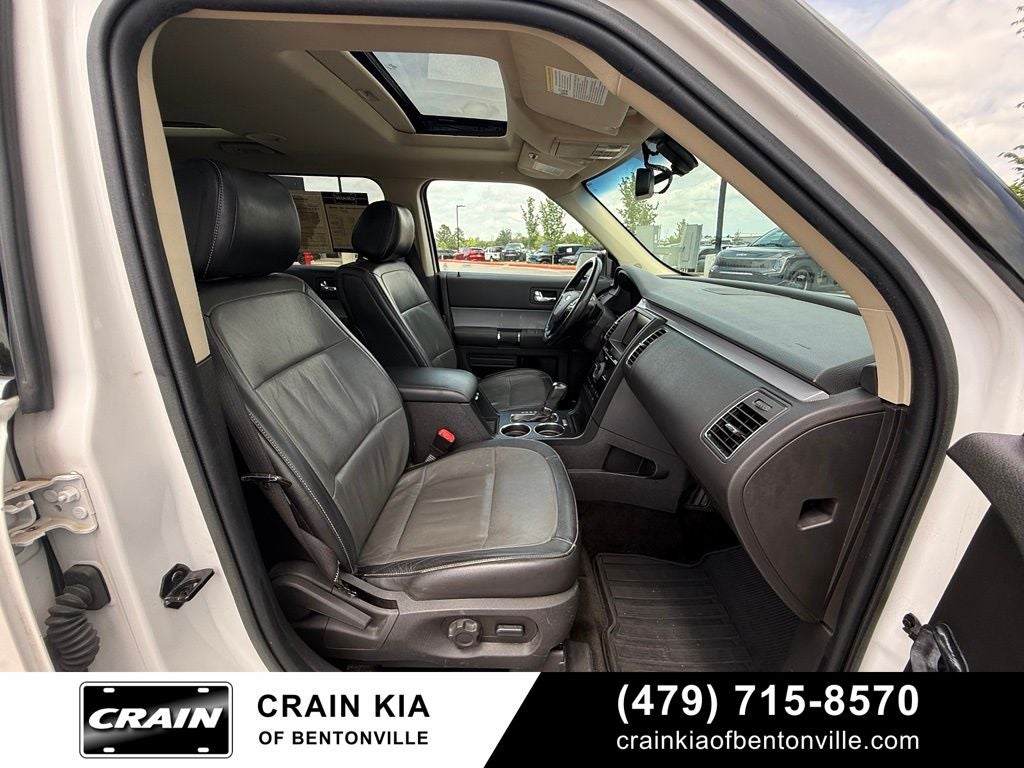 2014 Ford Flex Limited - AWD / SUNROOF