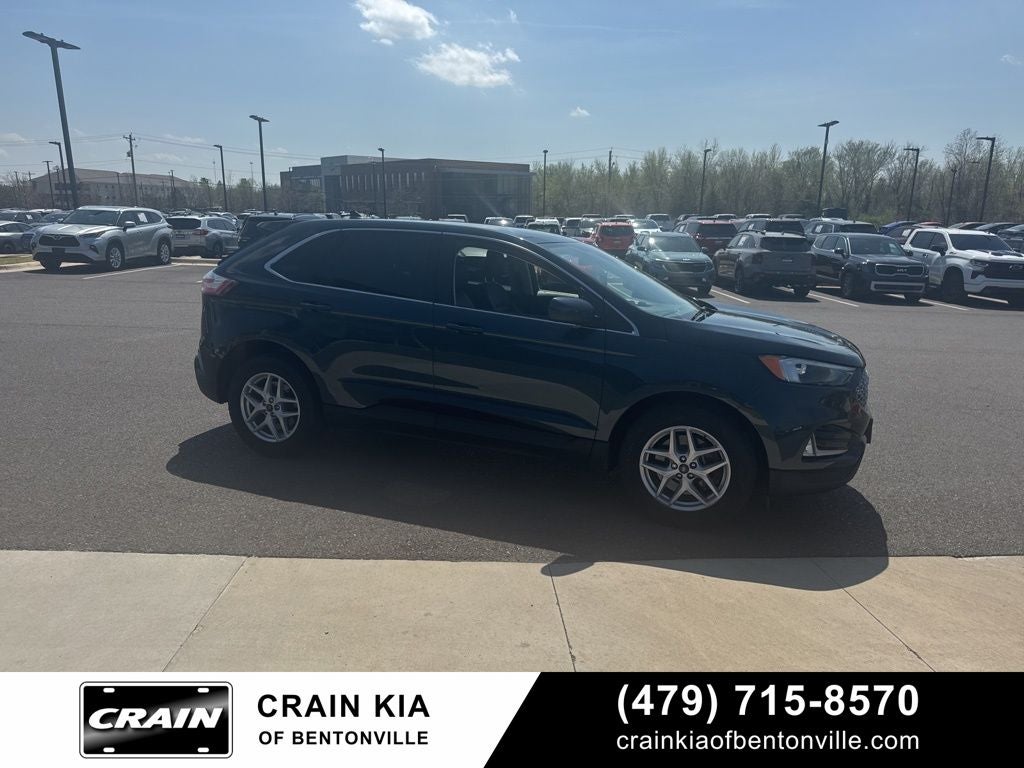 2024 Ford Edge SEL - AWD / PANORAMIC SUNROOF / ONE OWNER