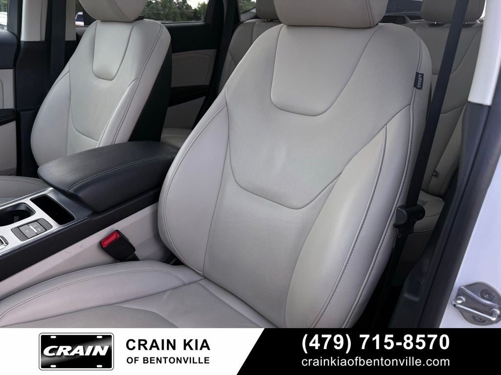 2021 Ford Edge Titanium - AWD / PANO ROOF / CLEAN CARFAX