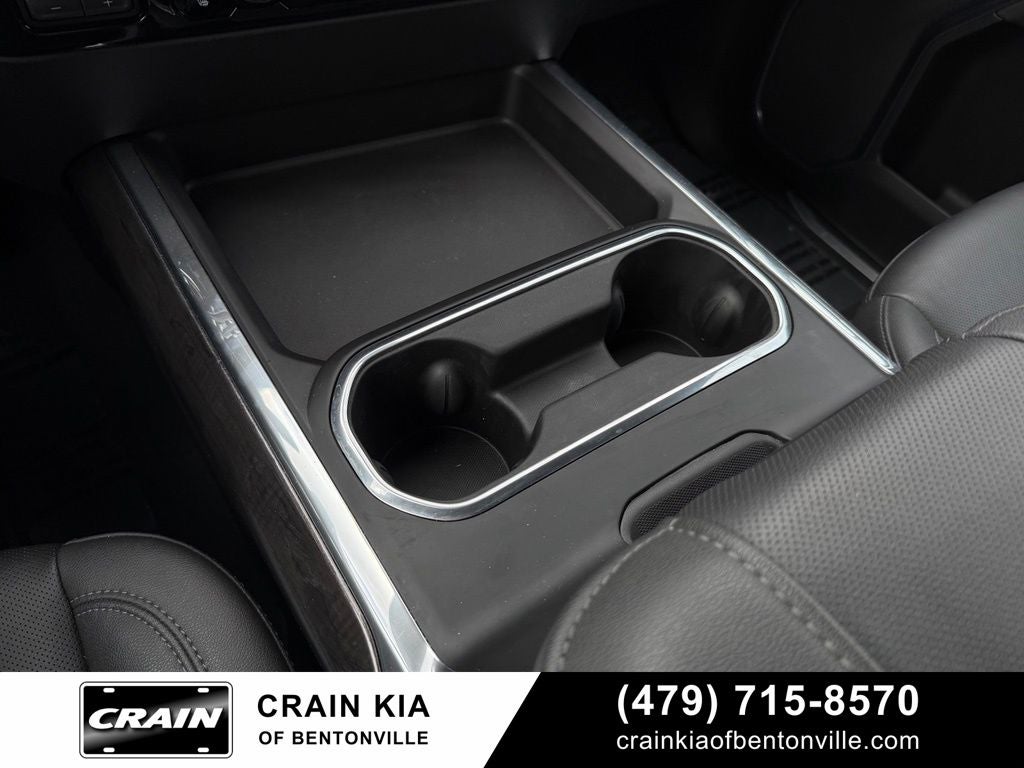 2025 Chevrolet Silverado 2500HD LTZ - 4WD / CLEAN CARFAX / ONE OWNER