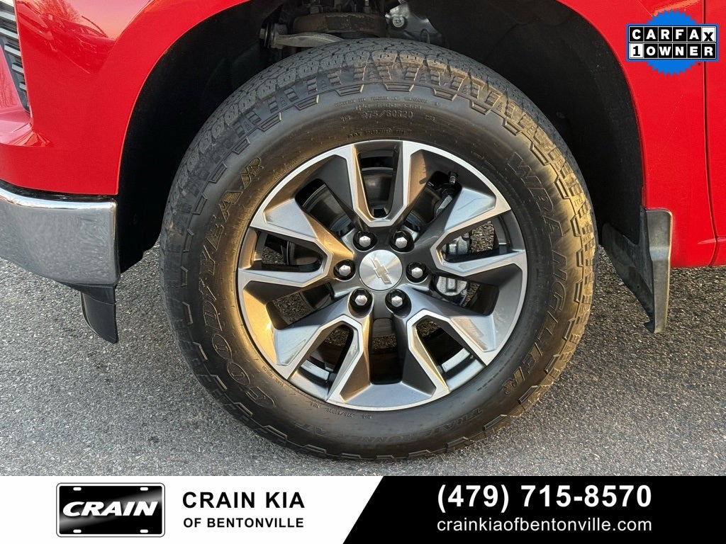 2024 Chevrolet Silverado 1500 LT Z71 - 4WD / CLEAN CARFAX / ONE OWNER