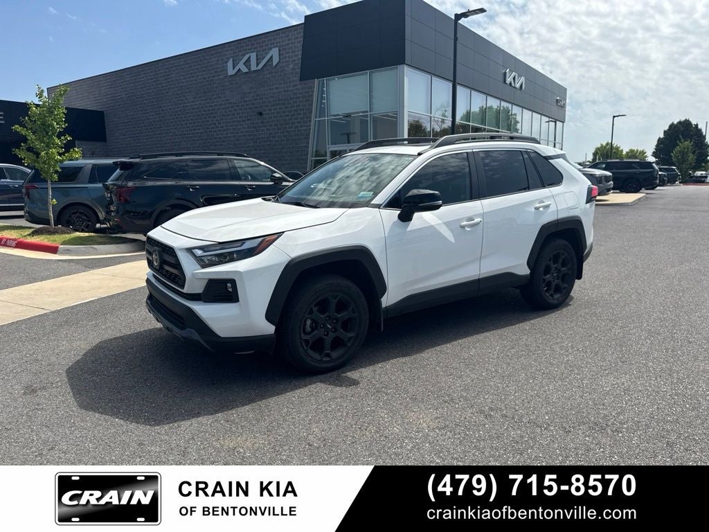2023 Toyota RAV4 TRD Off Road - AWD / SUNROOF / CLEAN CARFAX