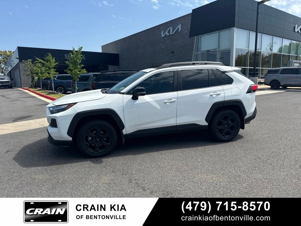2023 Toyota RAV4 TRD Off Road - AWD / SUNROOF / CLEAN CARFAX