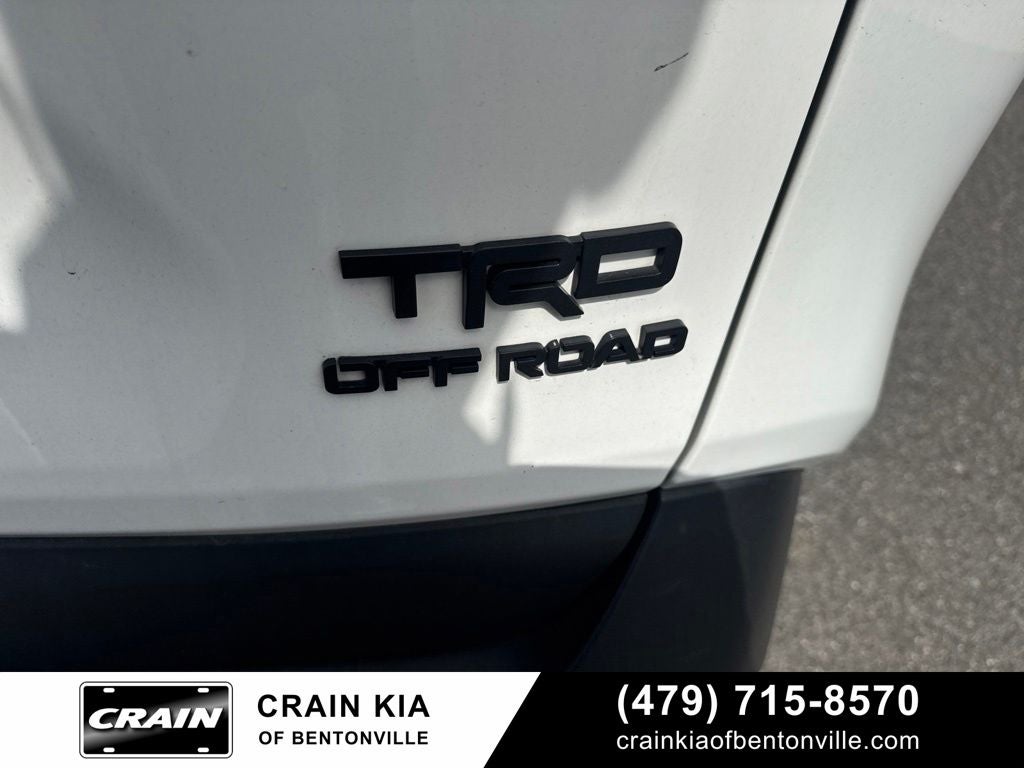 2023 Toyota RAV4 TRD Off Road - AWD / SUNROOF / CLEAN CARFAX