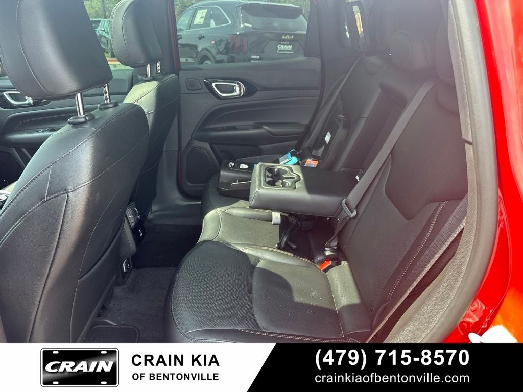 2024 Jeep Compass Limited - 4WD / PANORAMIC SUNROOF / CLEAN CARFAX
