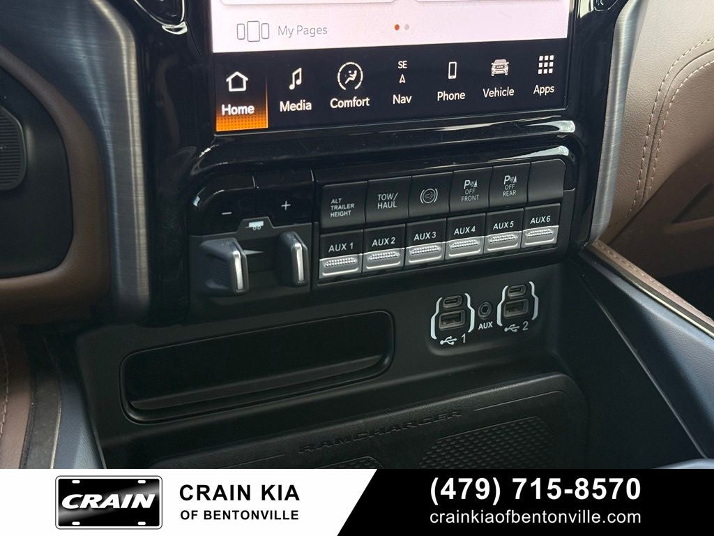 2022 RAM 3500 Limited Longhorn - 4WD / SUNROOF / DUALLY