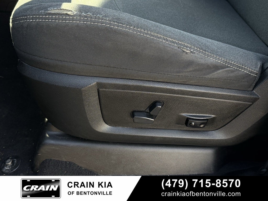 2021 RAM 2500 Big Horn - 4WD / LIFTED! / CLEAN CARFAX