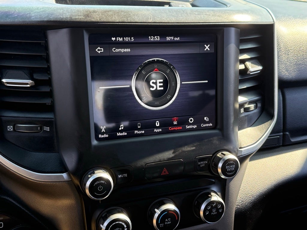 2021 RAM 2500 Big Horn - 4WD / LIFTED! / CLEAN CARFAX