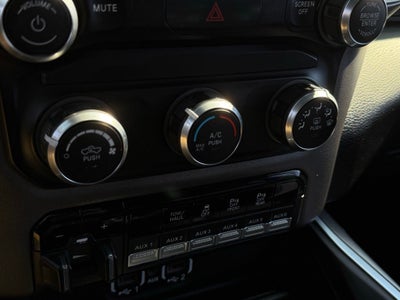 2021 RAM 2500 Big Horn - 4WD / LIFTED! / CLEAN CARFAX