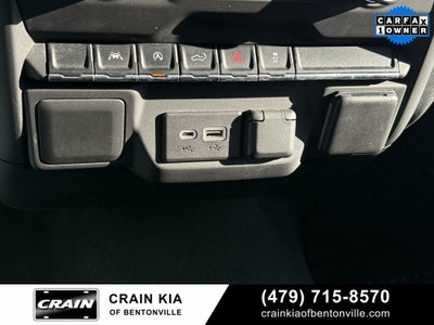 2022 Chevrolet Silverado 1500 Custom - 4WD / CLEAN CARFAX / ONE OWNER