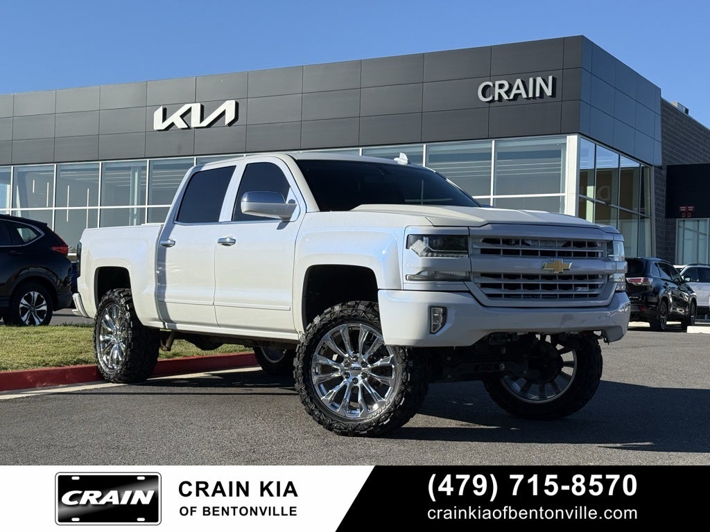 2018 Chevrolet Silverado 1500 LT LT2 - 4WD / LIFT / WHEELS / TIRES