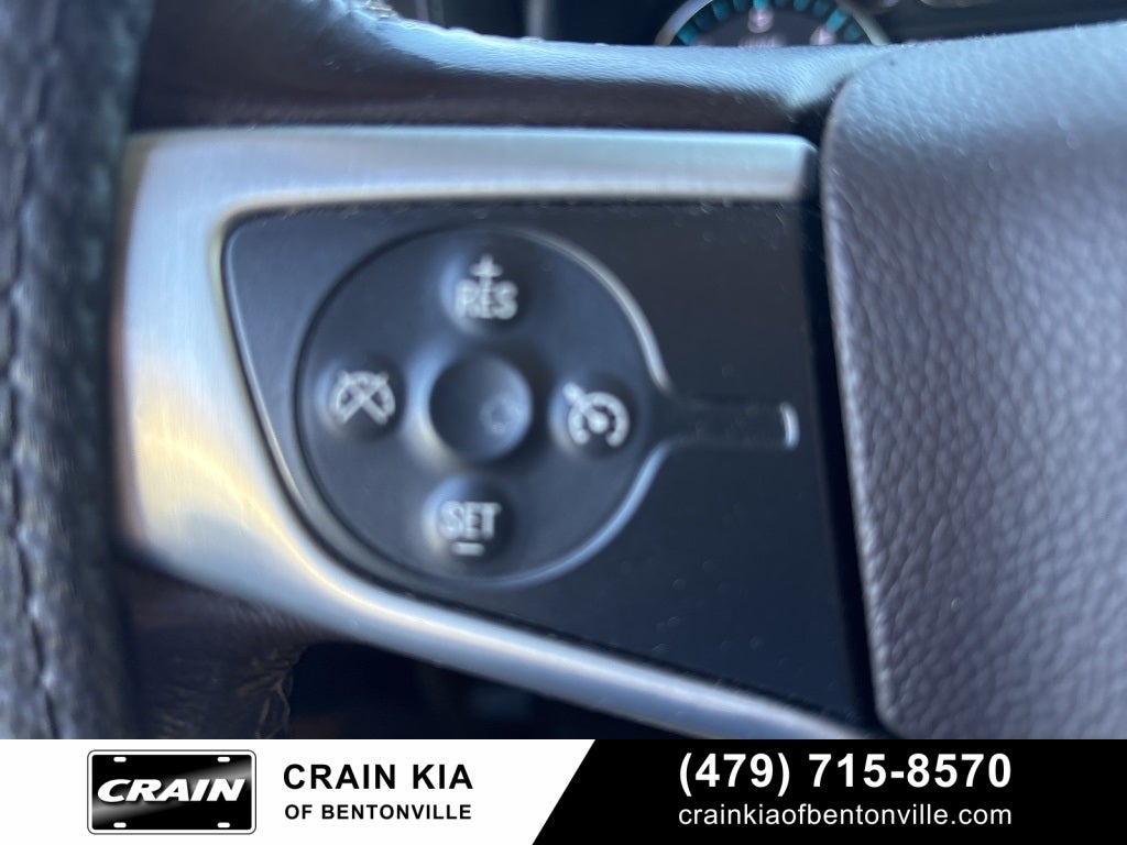 2018 GMC Sierra 1500 SLT - 4WD / CLEAN CARFAX