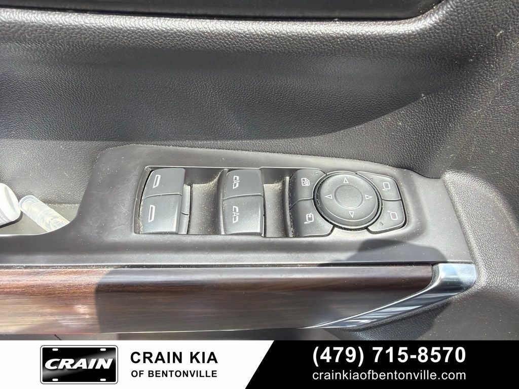2020 GMC Sierra 1500 SLT - 4WD / CLEAN CARFAX