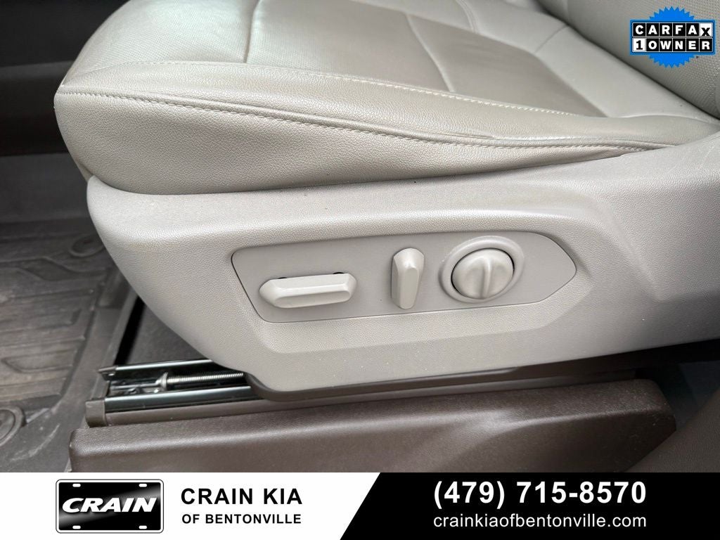 2021 GMC Sierra 1500 SLT - 4WD / CARFAX ONE OWNER