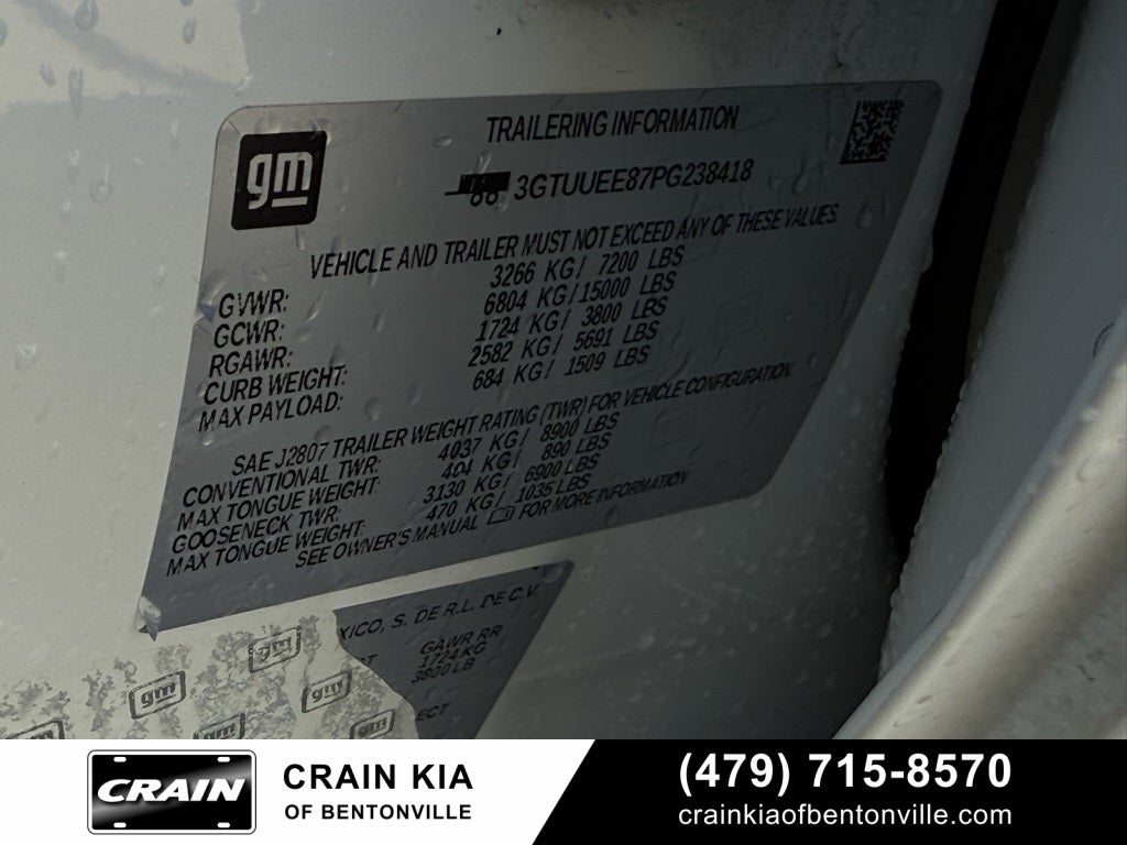 2023 GMC Sierra 1500 AT4 - 4WD / CLEAN CARFAX