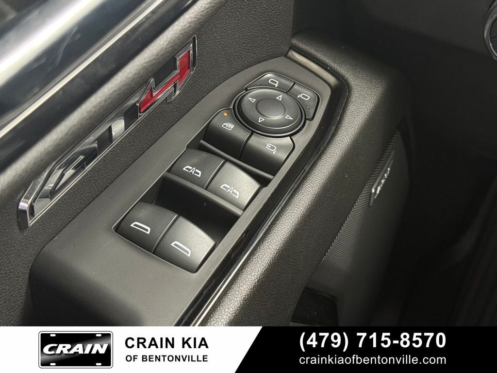 2024 GMC Sierra 1500 AT4 - 4WD / CLEAN CARFAX / ONE OWNER