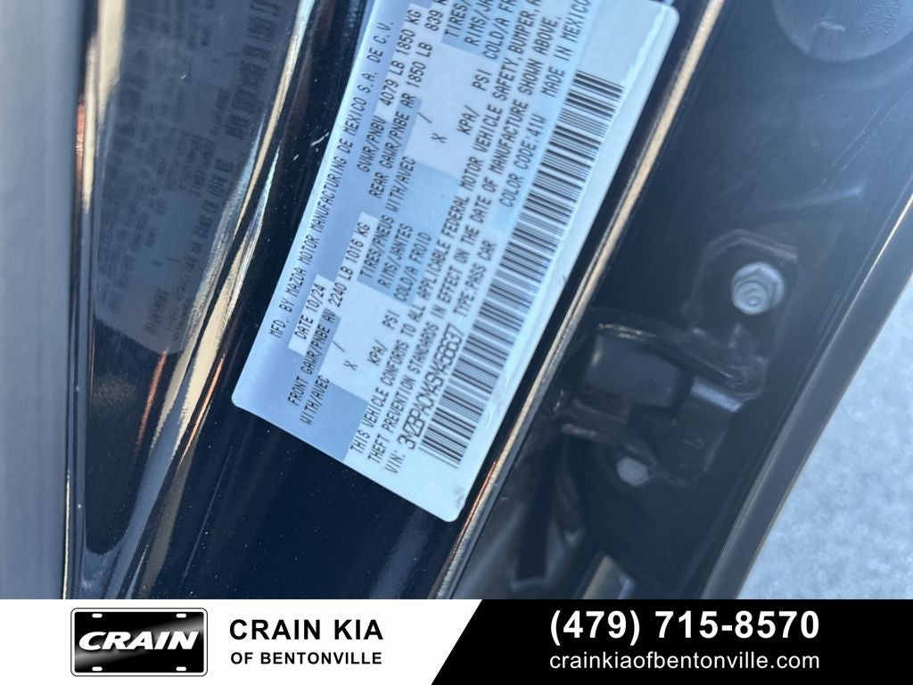 2025 Mazda Mazda3 2.5 S Preferred Package Base - SUNROOF / CLEAN CARFAX