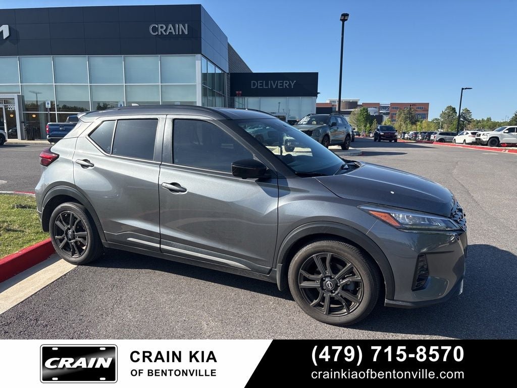 2022 Nissan Kicks SR - CLEAN CARFAX / ONE OWNER