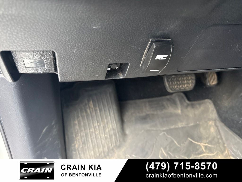2022 Toyota Tacoma TRD Off-Road Premium V6 - 4WD / SUNROOF / CLEAN CARFAX / LIFTED