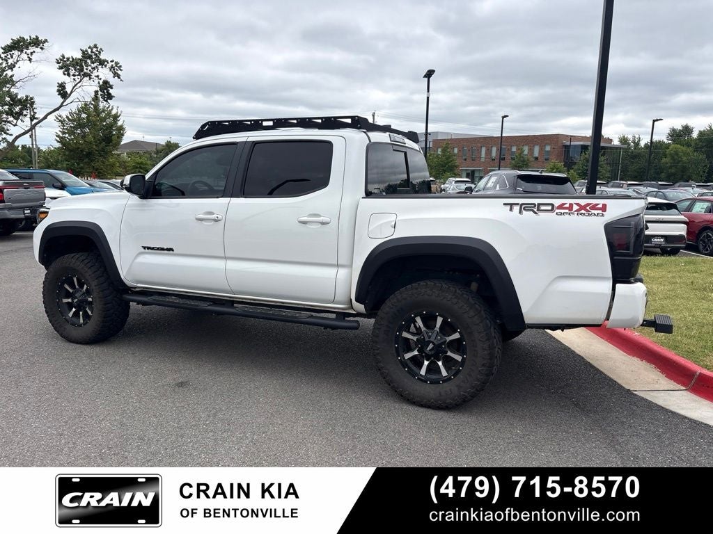 2022 Toyota Tacoma TRD Off-Road Premium V6 - 4WD / SUNROOF / CLEAN CARFAX / LIFTED