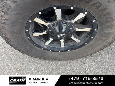 2022 Toyota Tacoma TRD Off-Road Premium V6 - 4WD / SUNROOF / CLEAN CARFAX / LIFTED