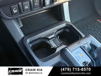 2022 Toyota Tacoma TRD Pro V6 - 4WD / SUNROOF / ONE OWNER