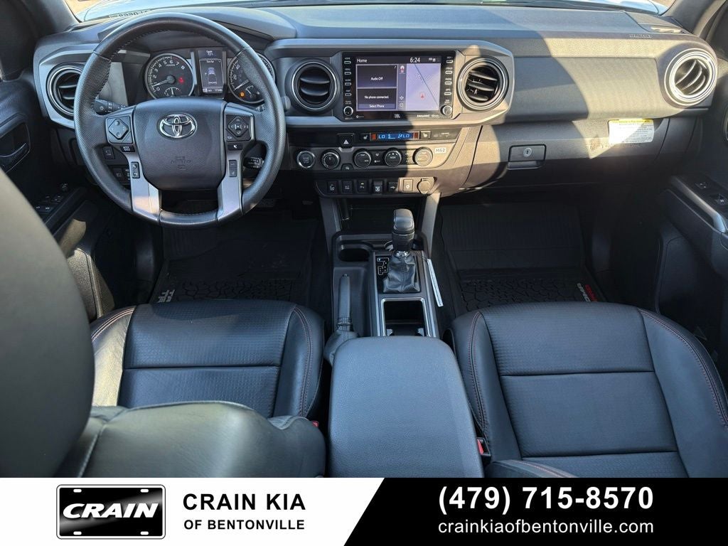 2022 Toyota Tacoma TRD Pro V6 - 4WD / SUNROOF / ONE OWNER