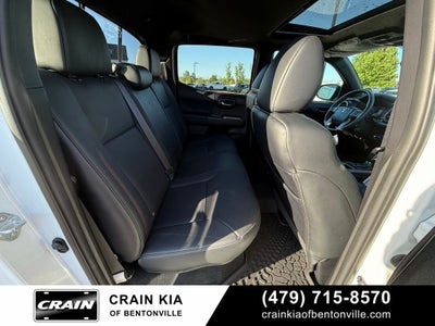 2022 Toyota Tacoma TRD Pro V6 - 4WD / SUNROOF / ONE OWNER